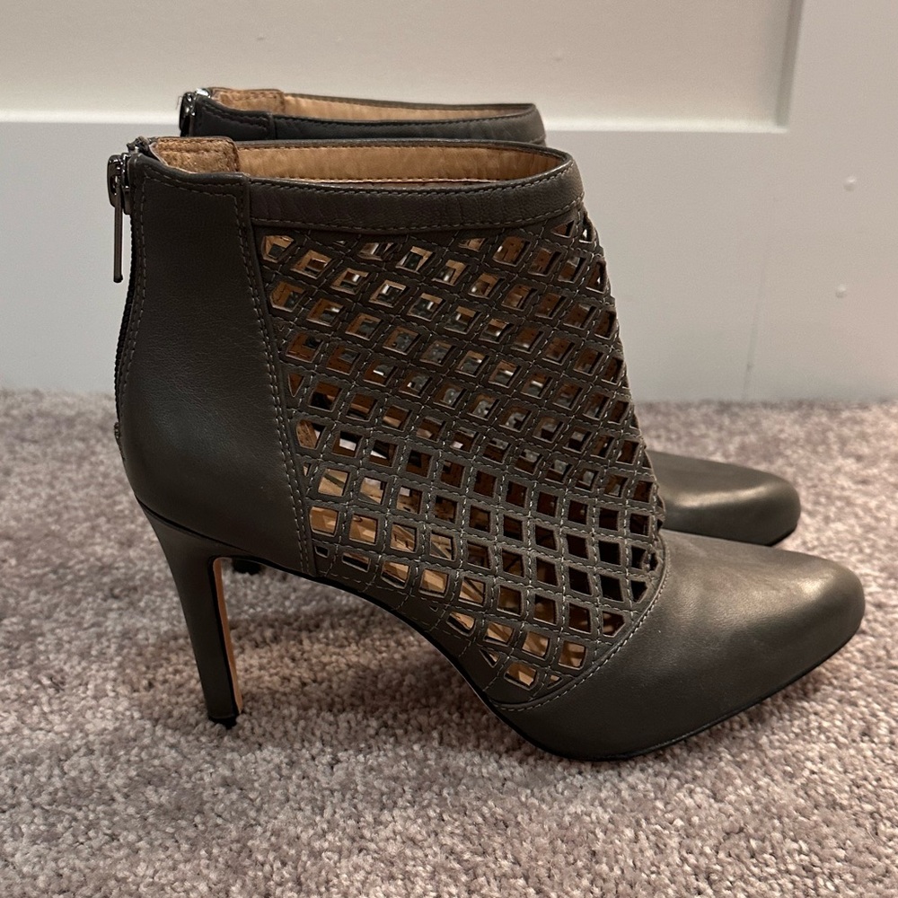 Antonio Melani Bootie Heels - size 7.5